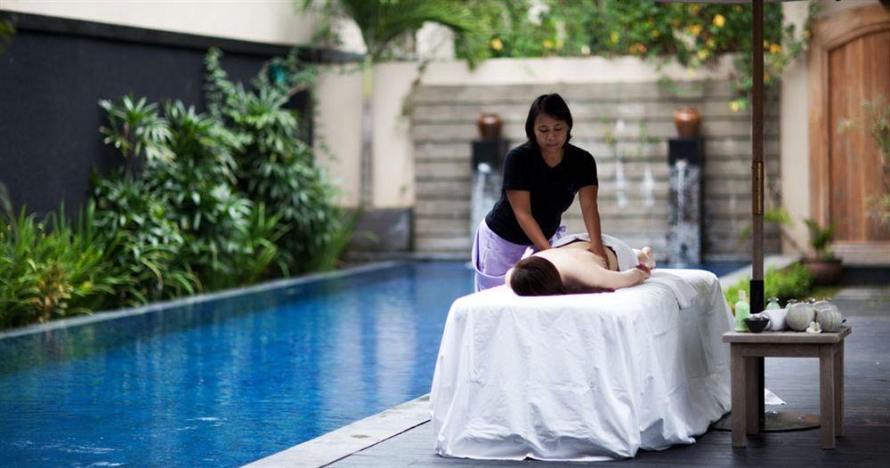 Alam Warna Villa Seminyak Exteriör bild