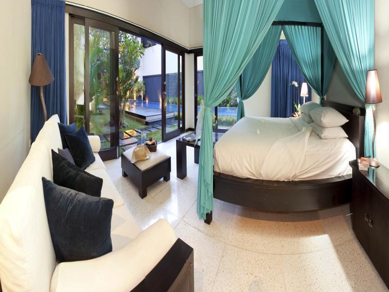 Alam Warna Villa Seminyak Exteriör bild