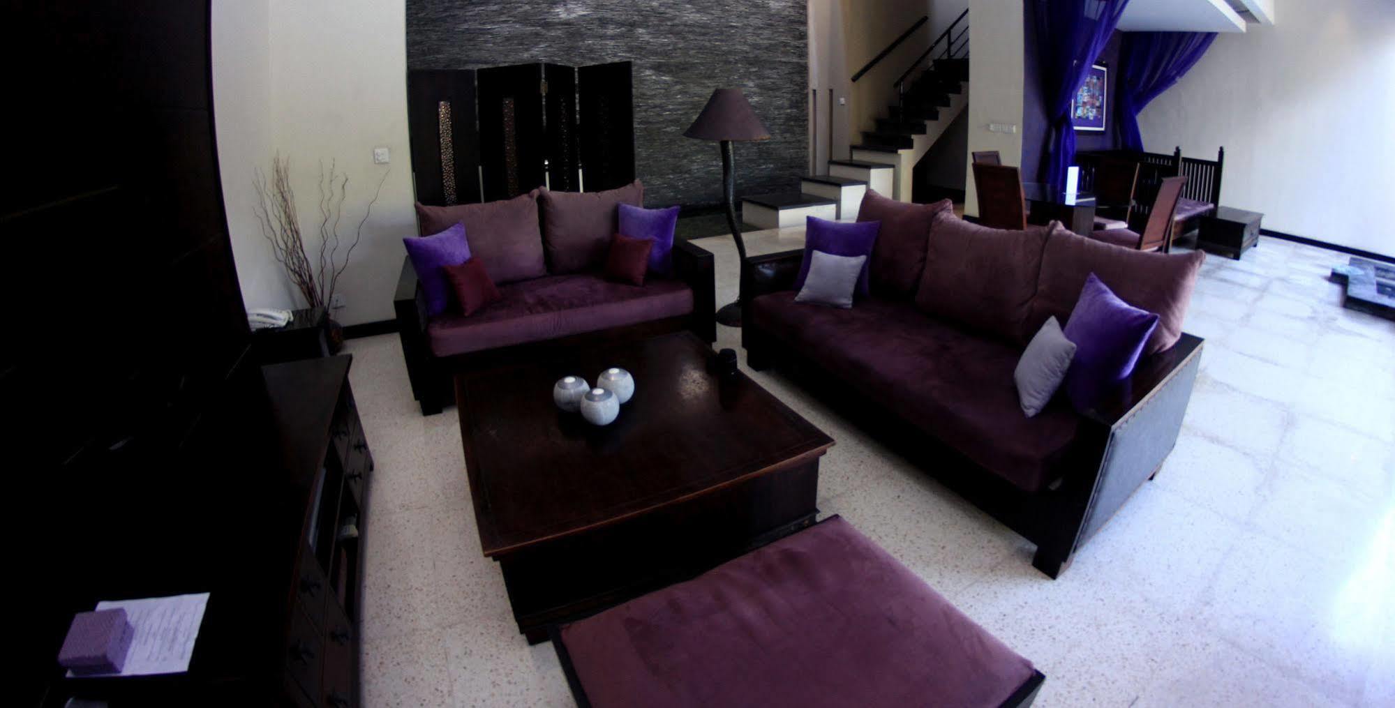 Alam Warna Villa Seminyak Exteriör bild