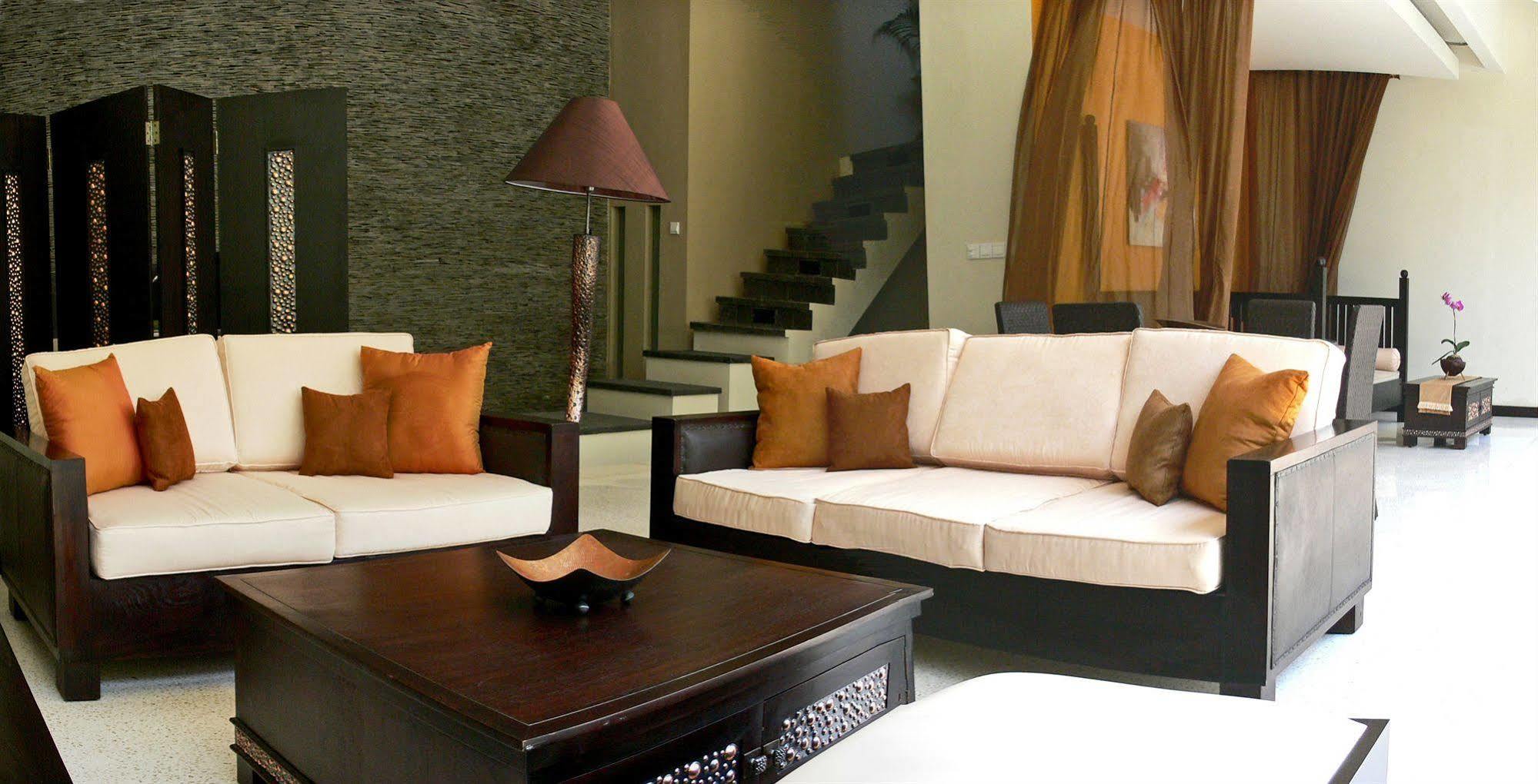 Alam Warna Villa Seminyak Exteriör bild